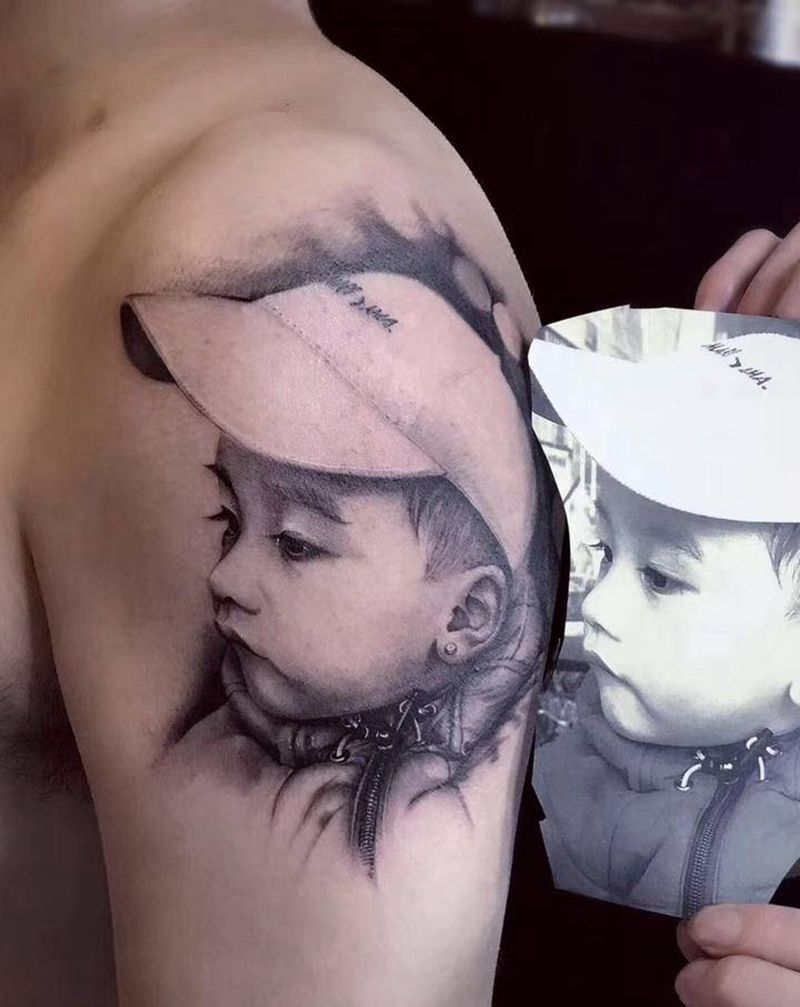 肖像纹身图片_肩部欧美写实肖像纹身图案