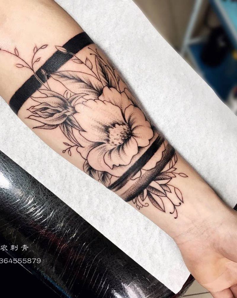 遮盖纹身图片_手臂手部素花纹身图案
