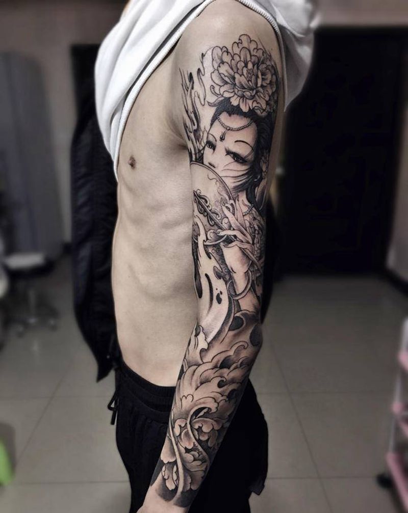 艺妓花臂纹身图片_手臂手部新传统艺妓牡丹浪花纹身图案