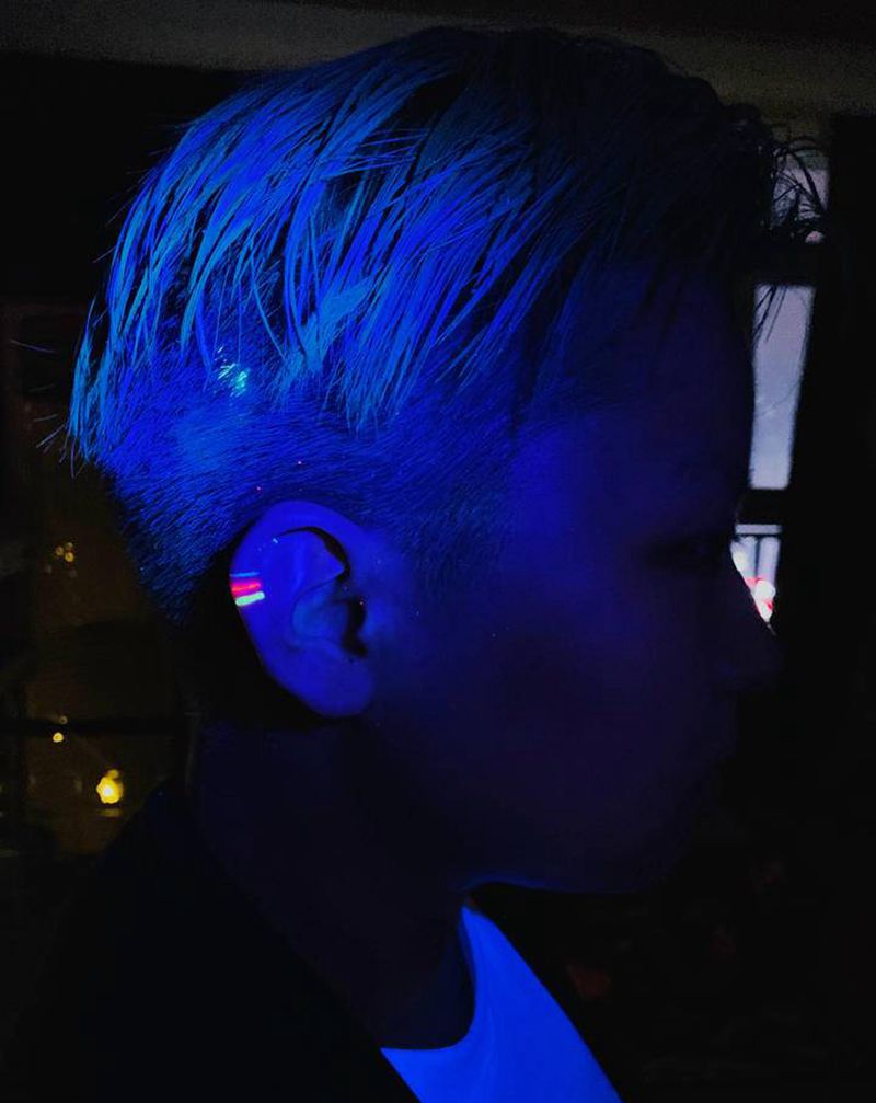 重庆荧光纹身纹身图片_肩部水彩纹身图案