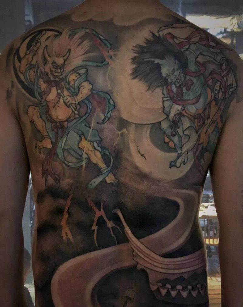 新传统人物纹身图片_背部腰部新传统老传统纹身图案