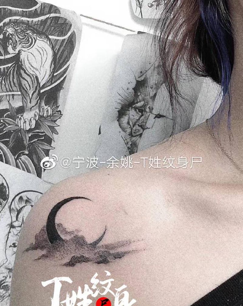 小清新纹身图片_肩部纹身图案