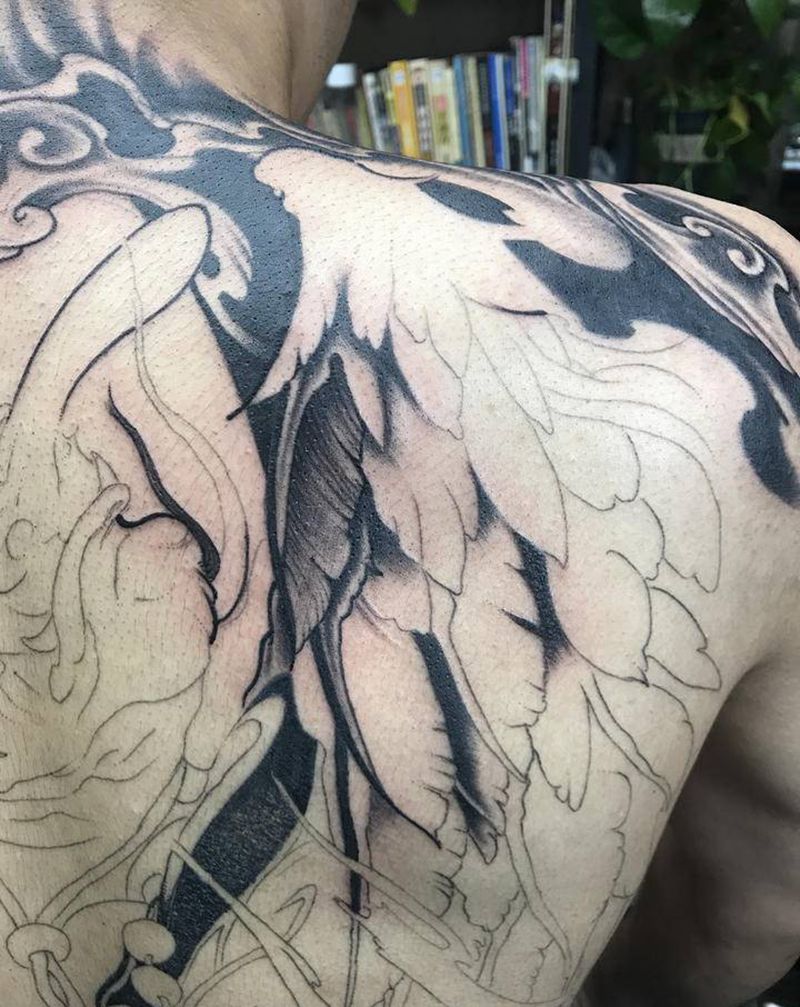 待续纹身图片_背部新传统纹身图案