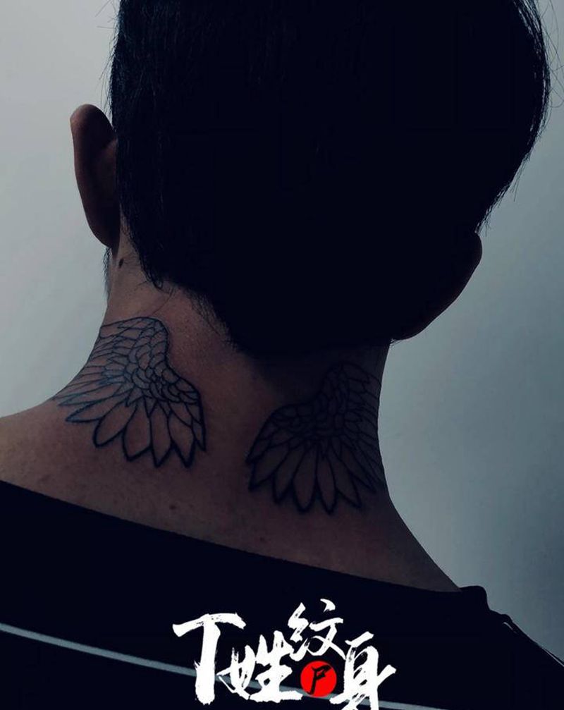 原创翅膀/未完成❎纹身图片_颈部纹身图案