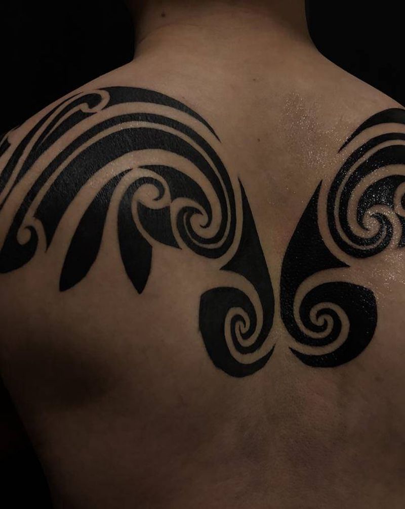 图腾纹身图片_背部纹身图案