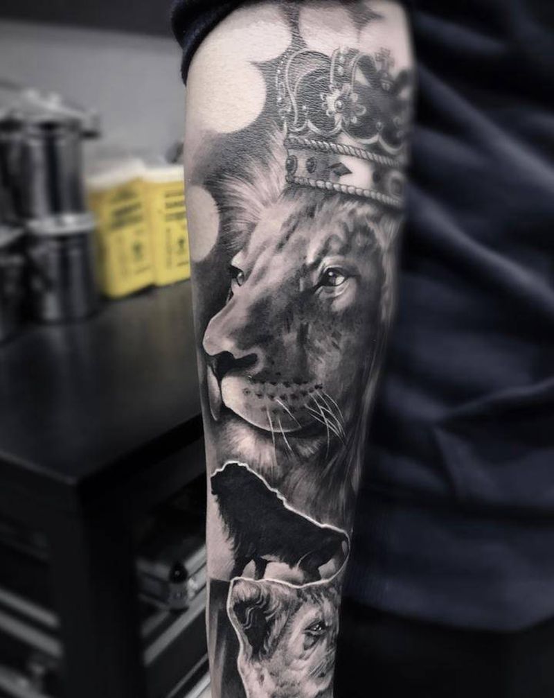 辛巴纹身图片_手部手臂纹身图案