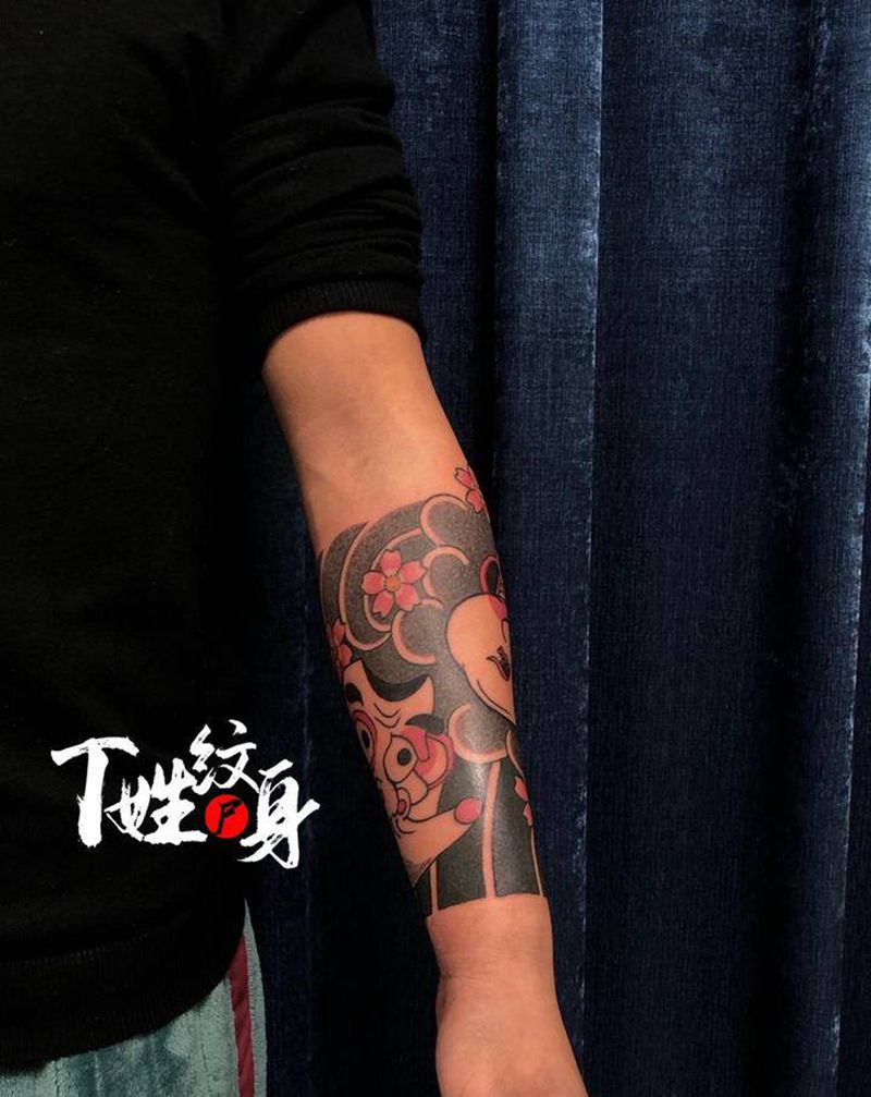 老传统/包小臂纹身图片_手臂老传统纹身图案