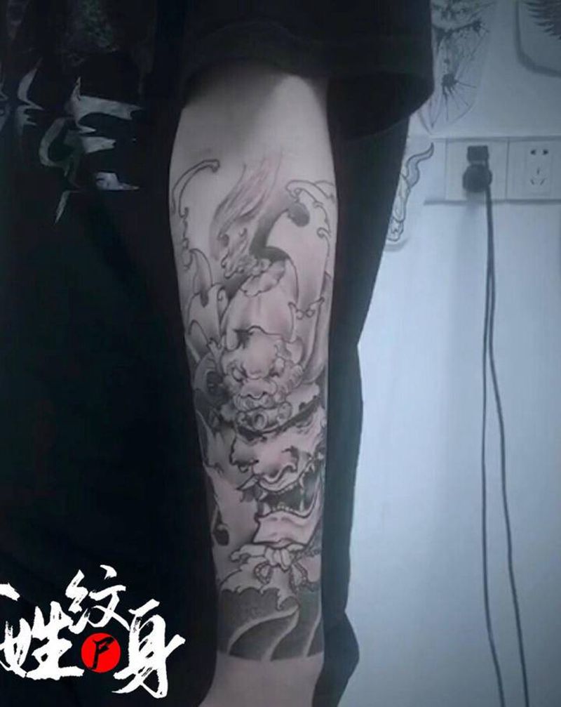 鬼武士/纹身图片_手臂新传统纹身图案