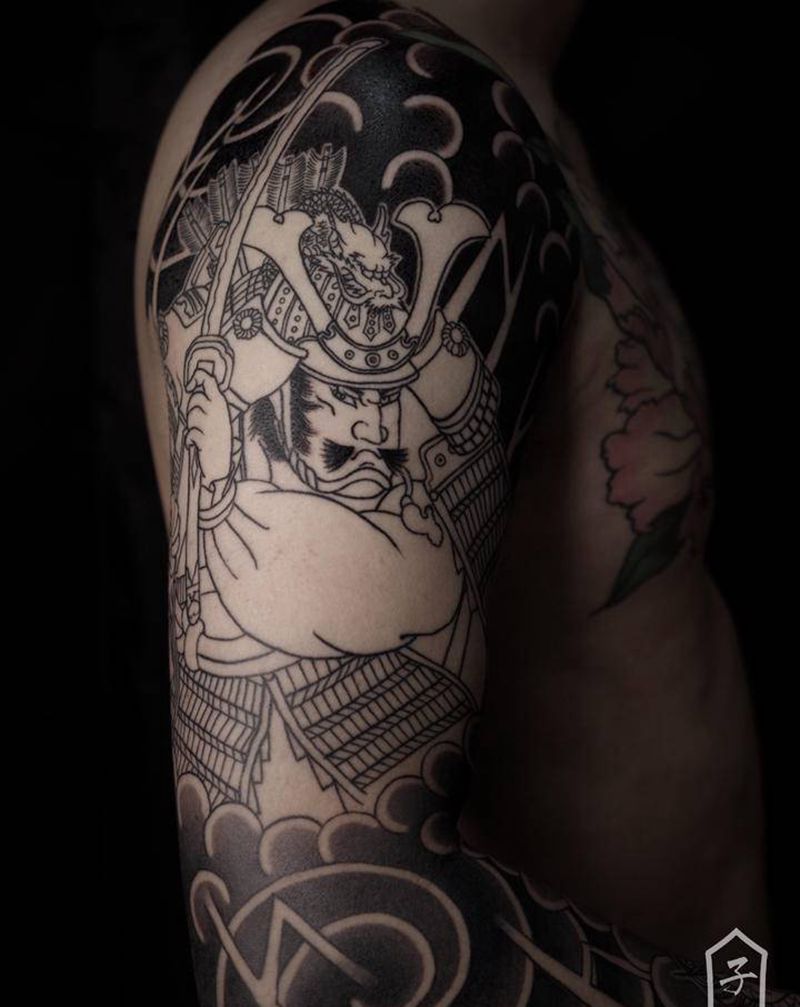 武士纹身图片_手臂老传统武士纹身图案