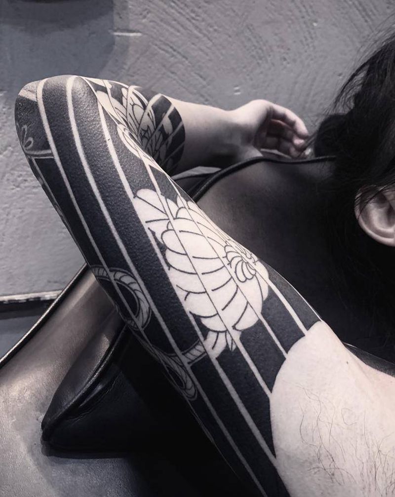 老传统纹身图片_手臂老传统纹身图案