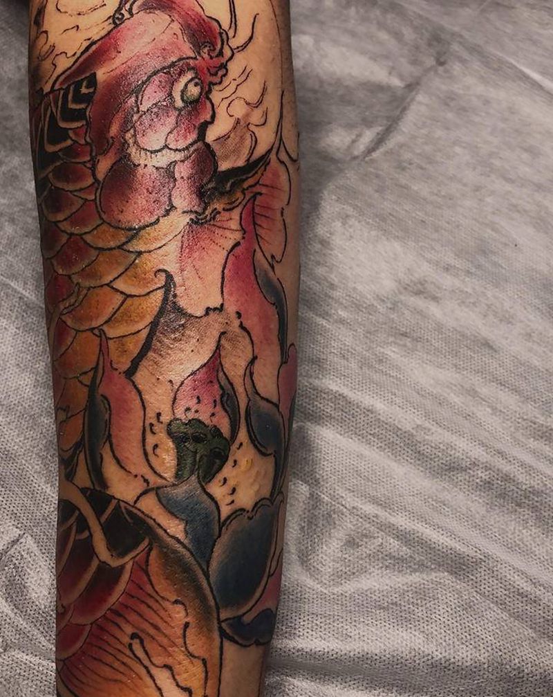 鱼里纹身图片_手部纹身图案