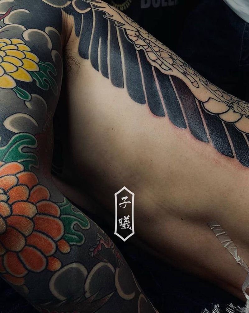 记录纹身图片_背部手臂老传统纹身图案