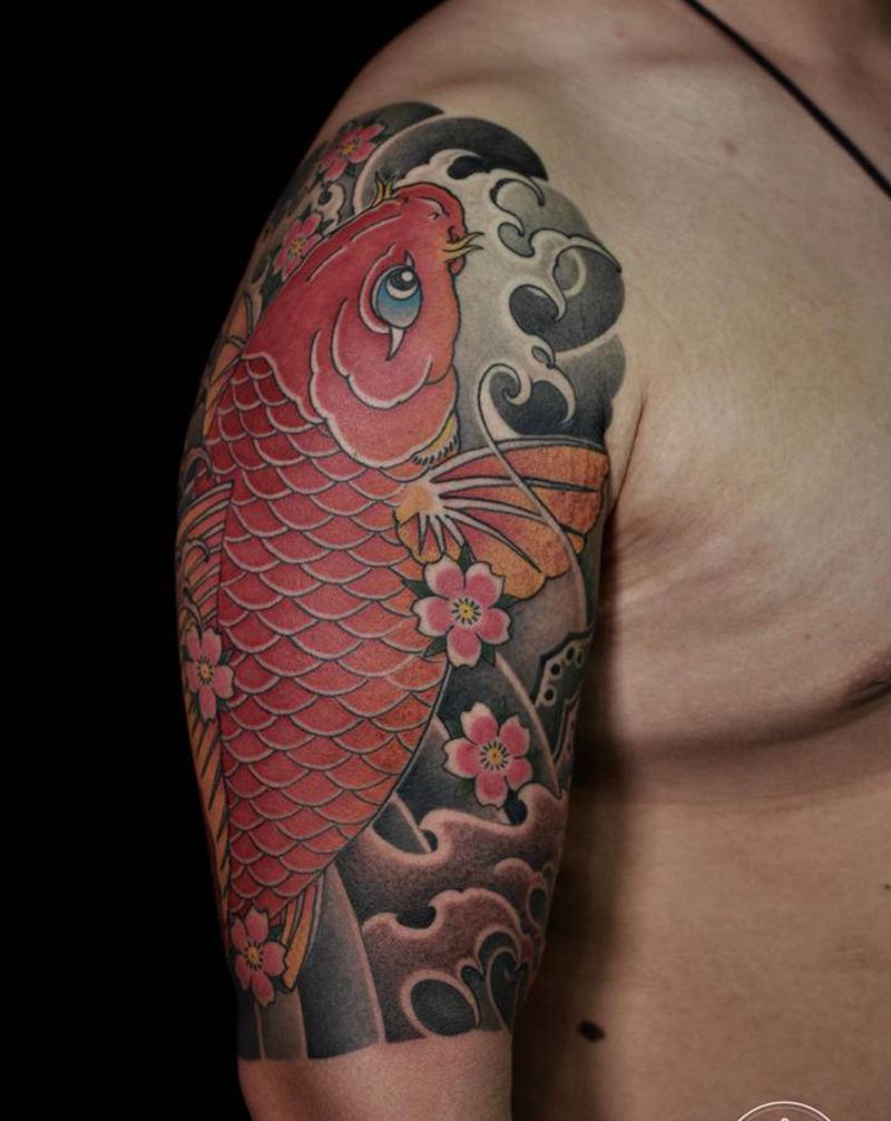 鲤鱼花臂纹身图片_手臂老传统纹身图案