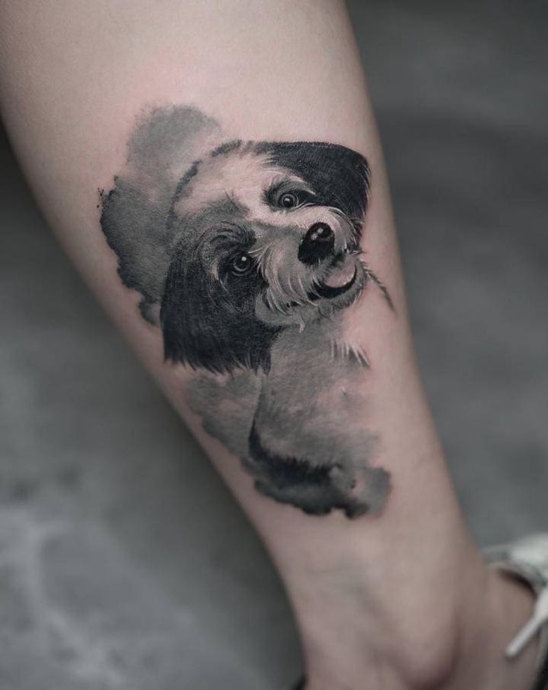 爱犬纹身图片_腿部脚部水彩水墨纹身图案
