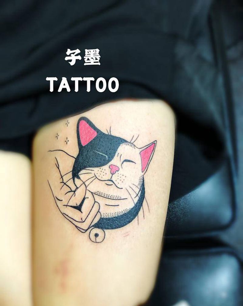 猫纹身图片_腿部点刺纹身图案