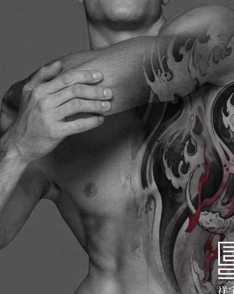 原创自由稿纹身图片_手臂胸部新传统纹身图案