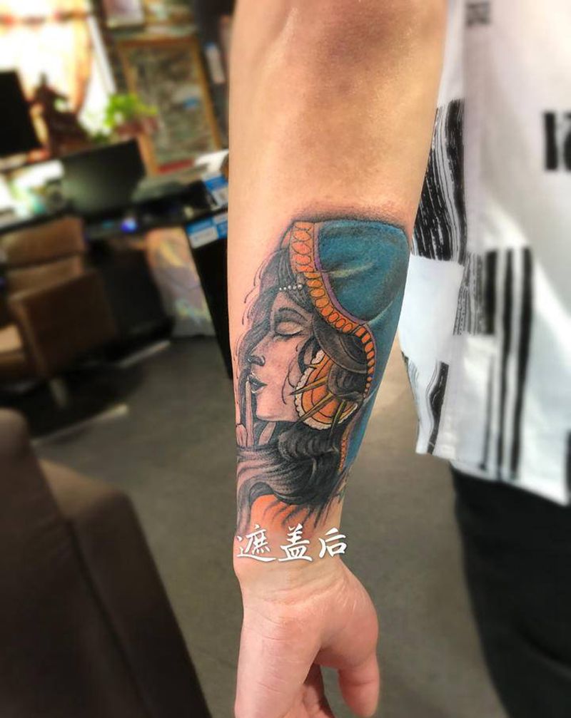 遮盖纹身图片_手部手臂New School水彩纹身图案