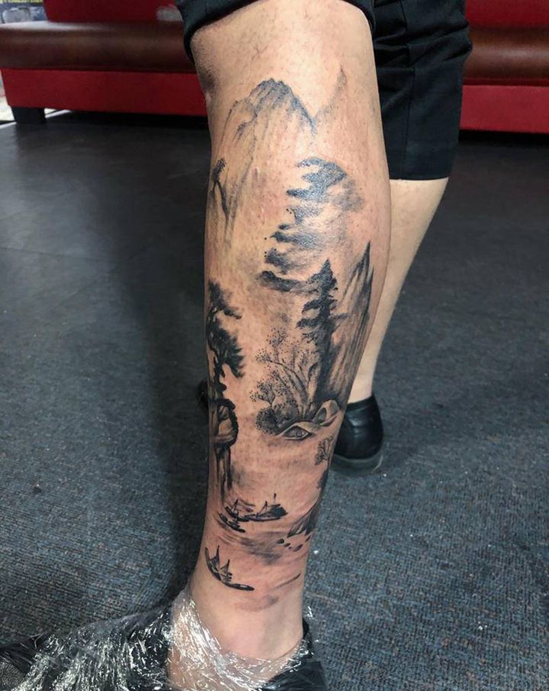 山水画纹身图片_脚部腿部水墨纹身图案