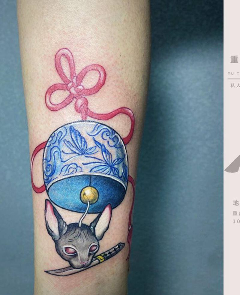 school小猫纹身图片_腿部New School纹身图案