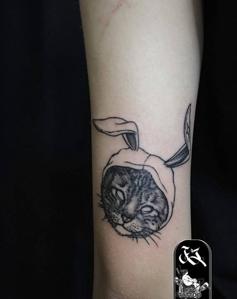 单针迷你纹身-猫狸纹身图片_手臂点刺欧美写实纹身图案