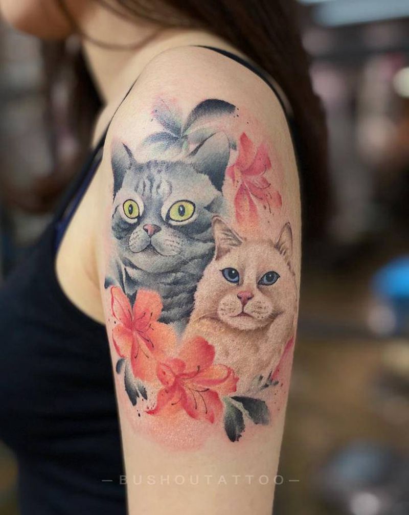 猫咪纹身图片_肩部手臂水彩New School纹身图案