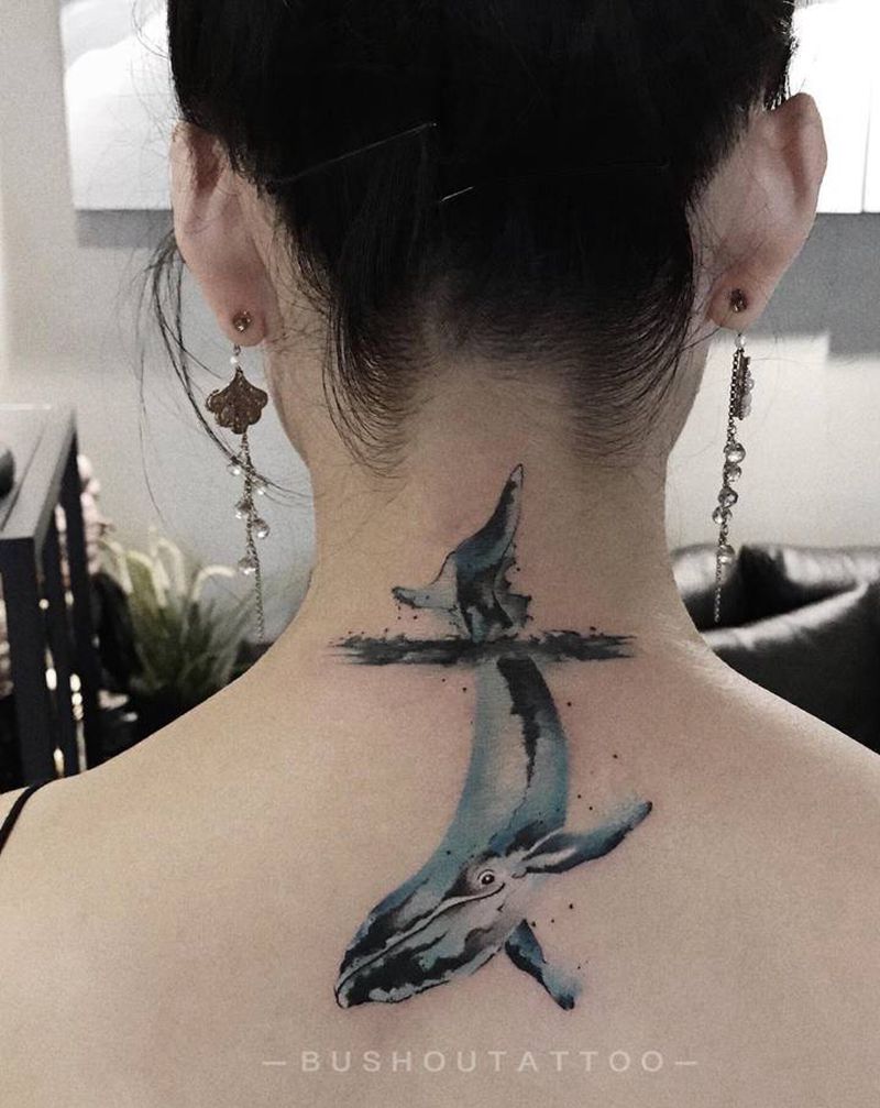 鲸鱼 遮盖纹身图片_颈部肩部水墨水彩纹身图案