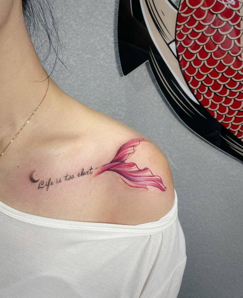 鱼尾纹身纹身图片_肩部水彩纹身图案