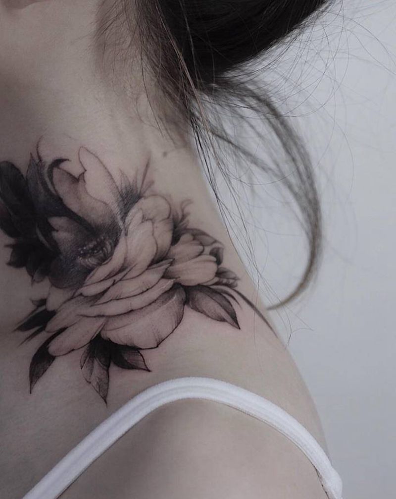 遮盖纹身图片_颈部纹身图案