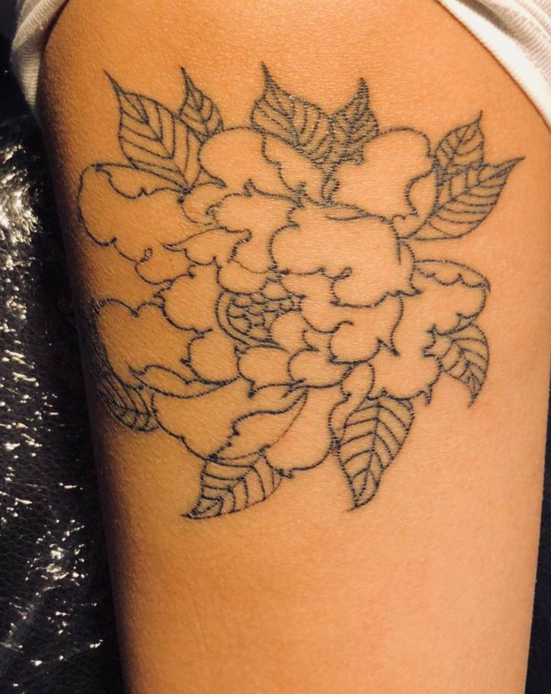 牡丹纹身图片_手臂手部新传统纹身图案