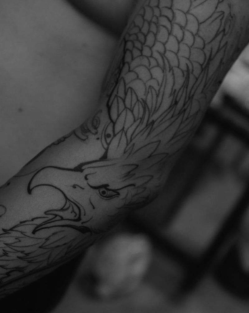 拍浪纹身图片_手臂新传统纹身图案