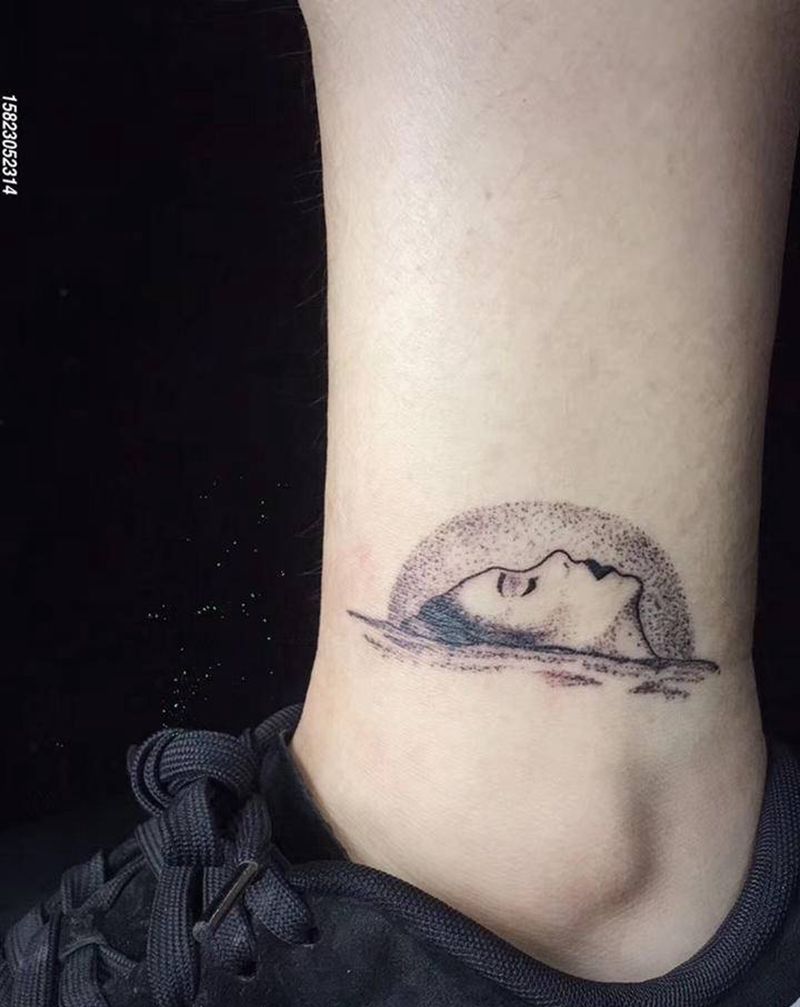 遮盖旧纹身纹身图片_腿部点刺纹身图案