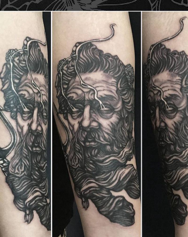 海神纹身图片_手臂欧美写实纹身图案