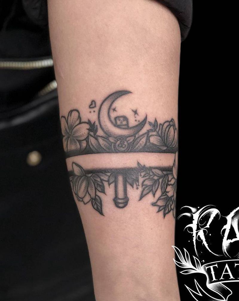 臂环纹身图片_手臂点刺纹身图案