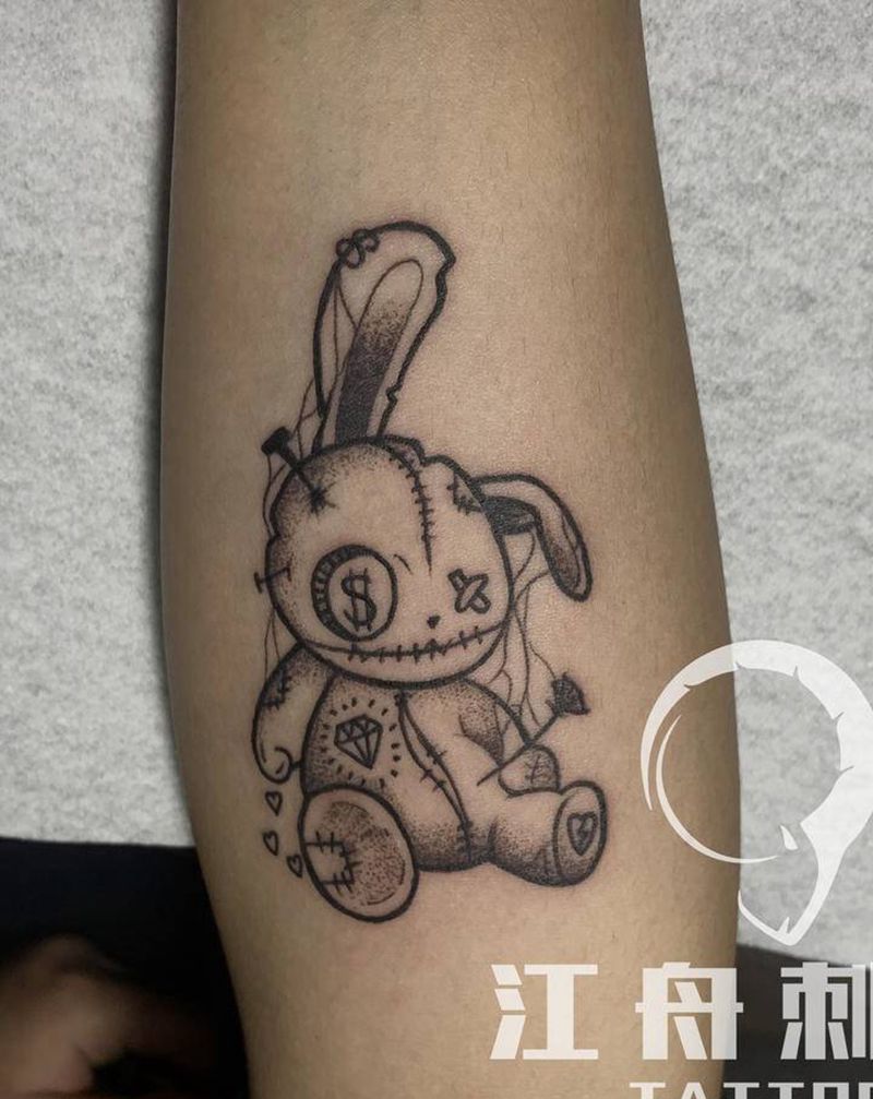 自带图纹身图片_手臂点刺暗黑纹身图案