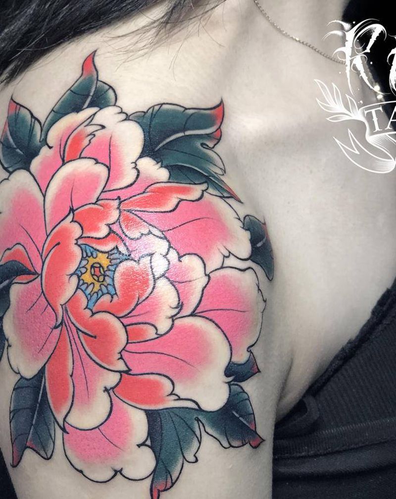 肩头牡丹纹身图片_肩部新传统牡丹纹身图案
