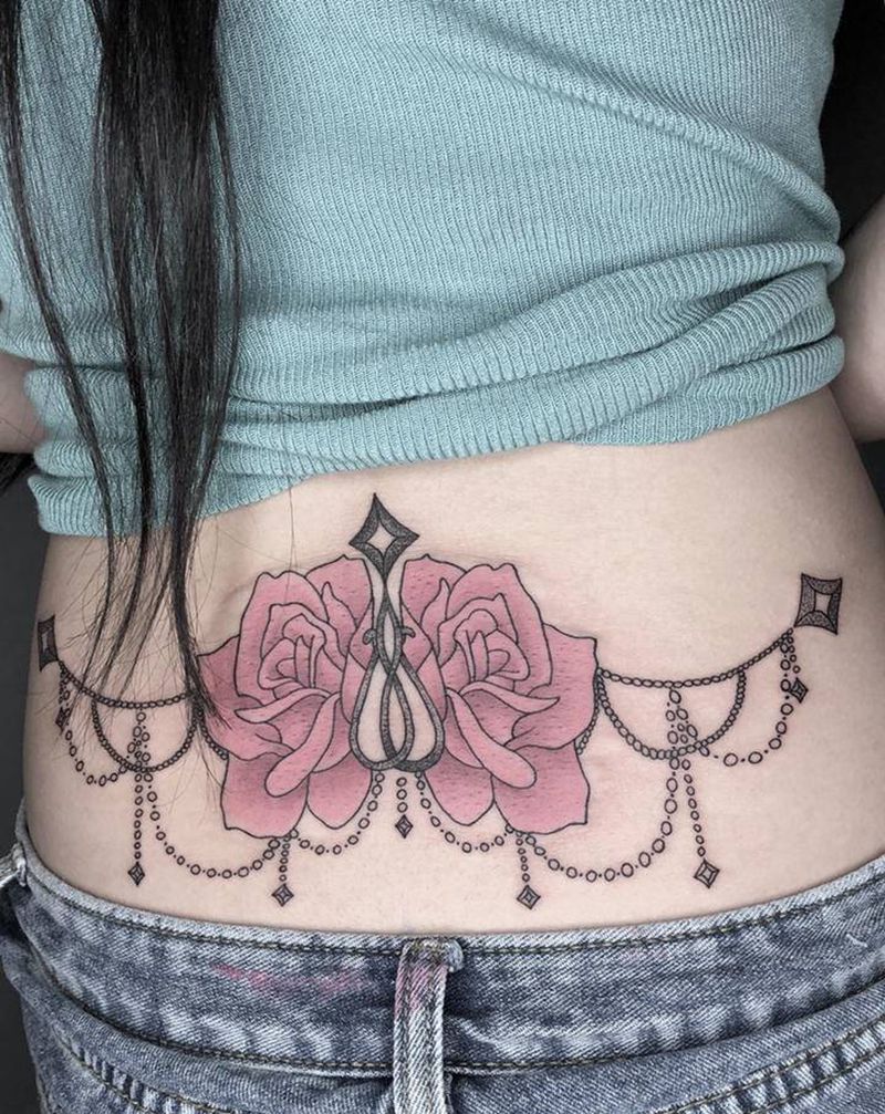 花纹身图片_腰部纹身图案