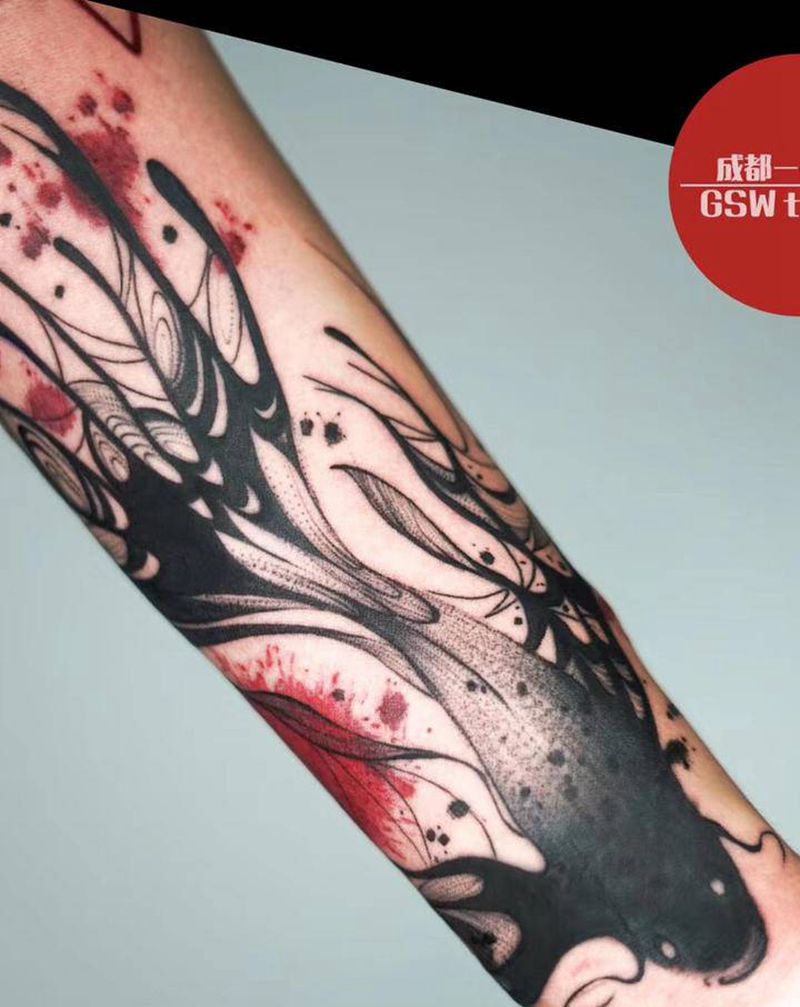 被虐杀的生灵纹身图片_手臂水墨纹身图案