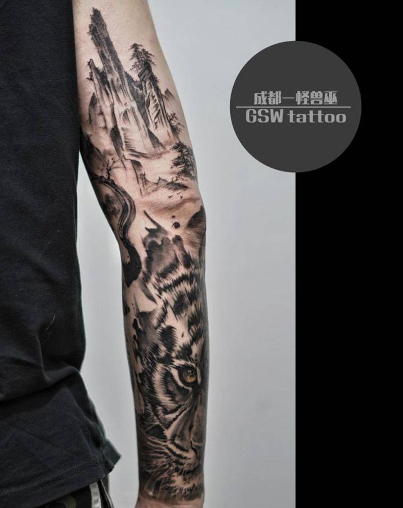 虎栖于林纹身图片_手臂欧美写实纹身图案