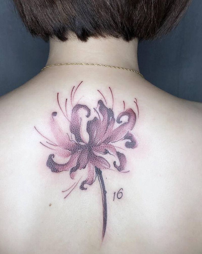 花纹身图片_背部纹身图案