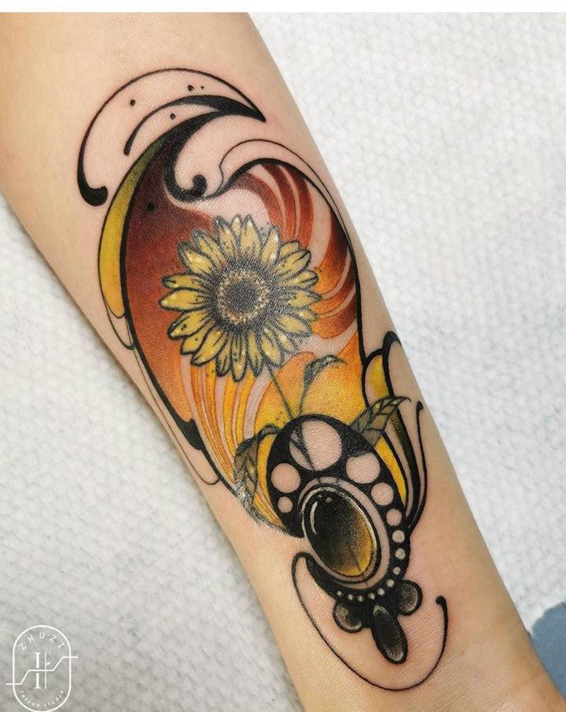 就向日葵旧图添加纹身图片_手臂New School纹身图案