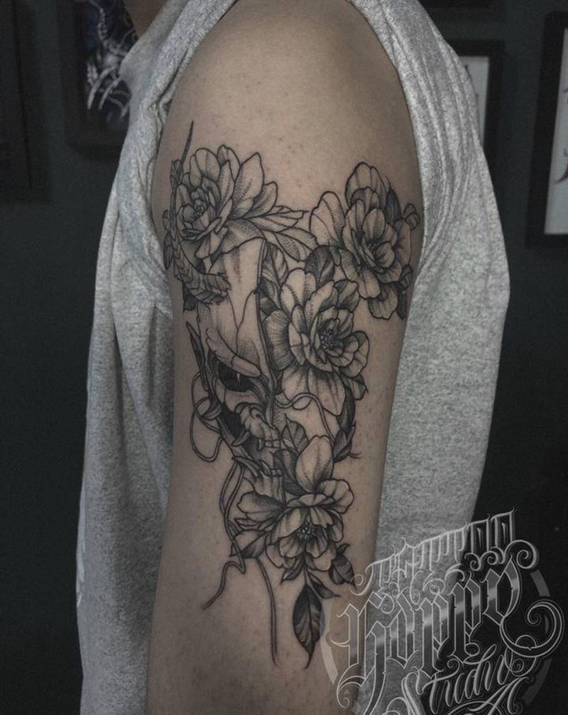 骷髅素花纹身图片_手臂点刺纹身图案