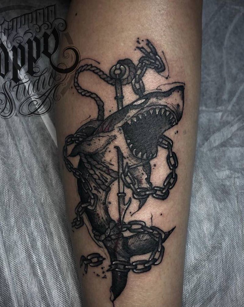 鲨鱼纹身图片_手臂手部点刺纹身图案