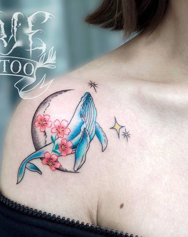 肩头小鲸鱼纹身图片_肩部水彩New School鲸鱼纹身图案