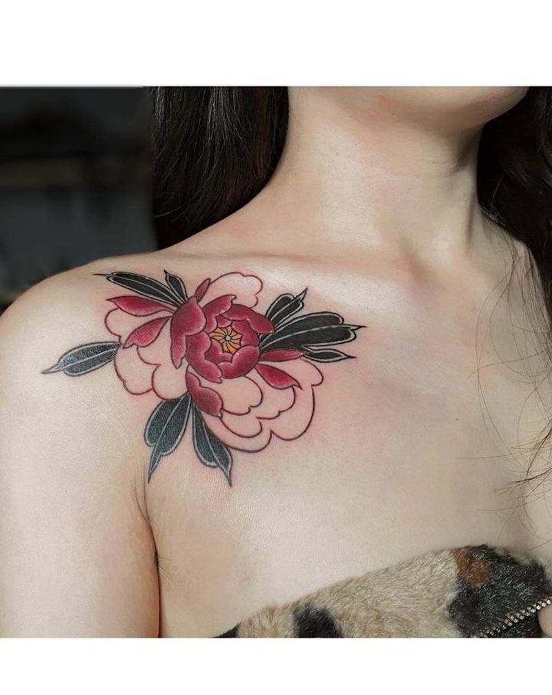 牡丹纹身图片_肩部新传统老传统纹身图案