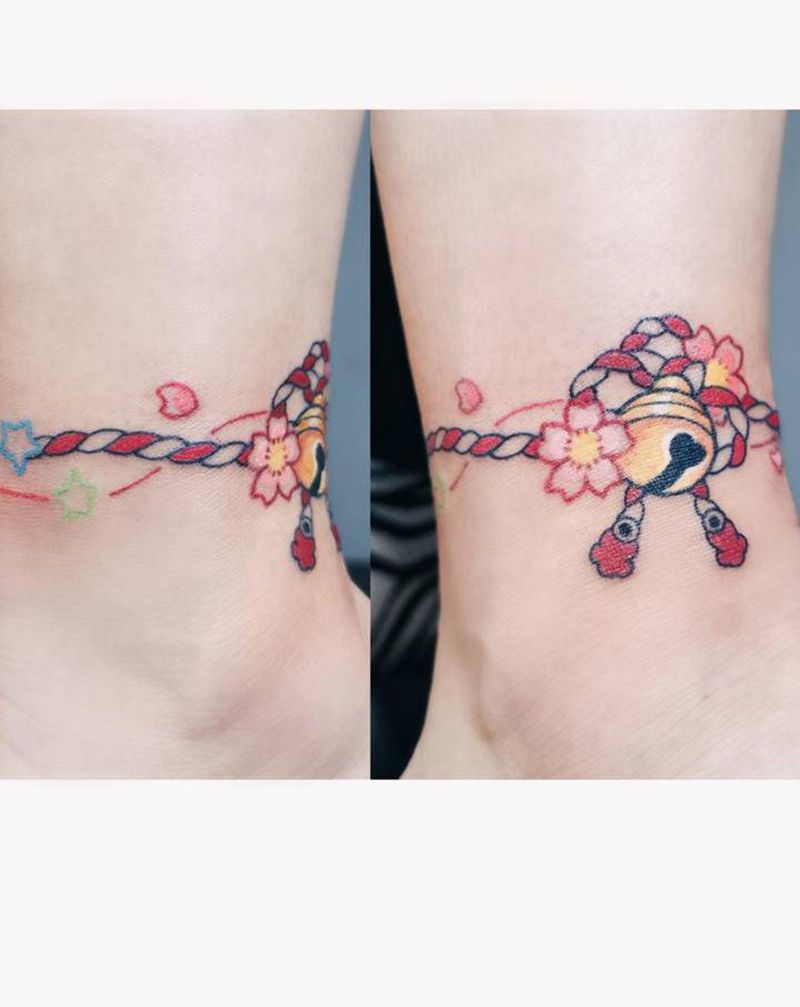 脚链纹身图片_腿部脚部新传统纹身图案
