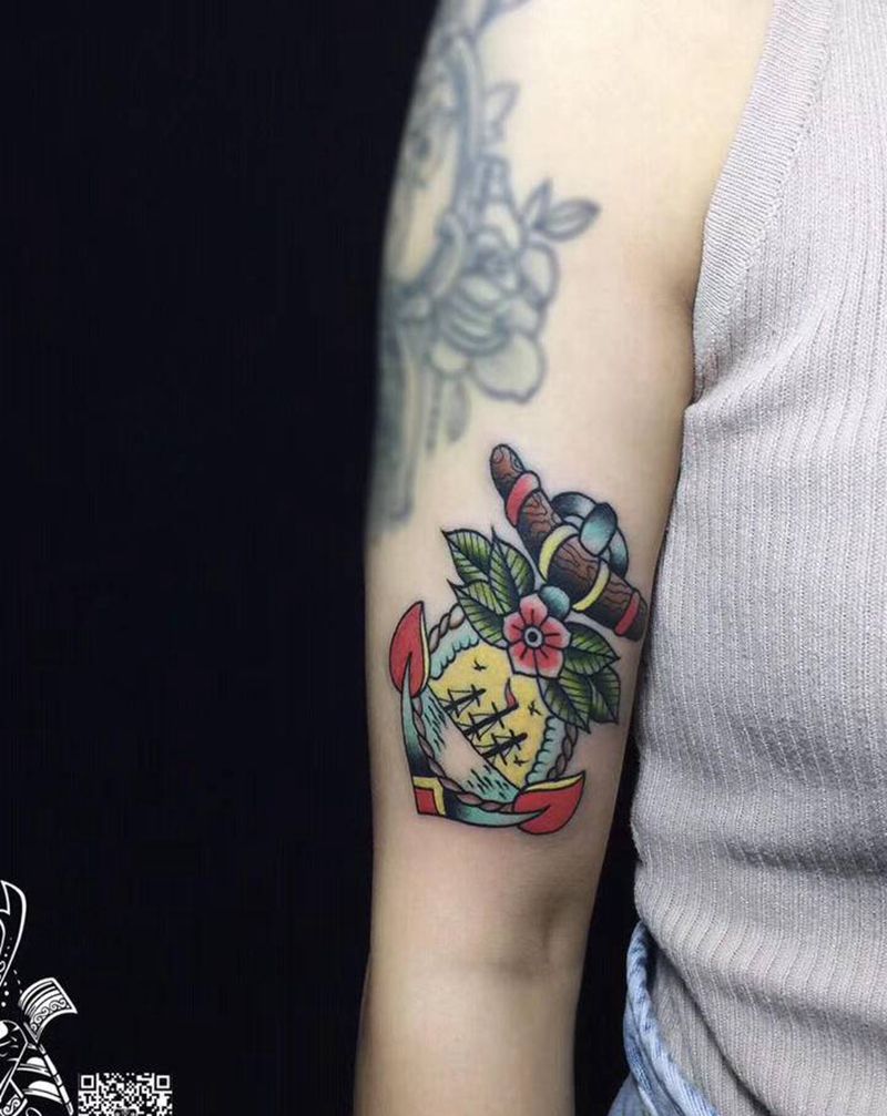 Old school船锚⚓纹身图片_手臂手部Old SchoolNew School纹身图案