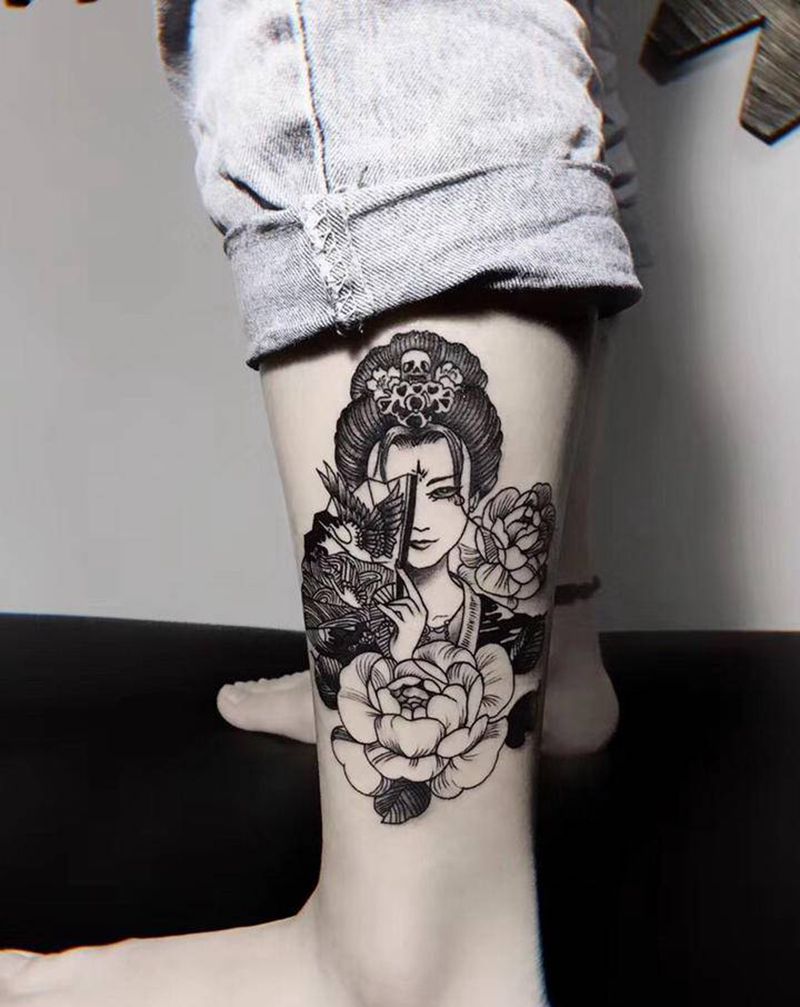 艺妓纹身图片_腿部脚部老传统图腾纹身图案