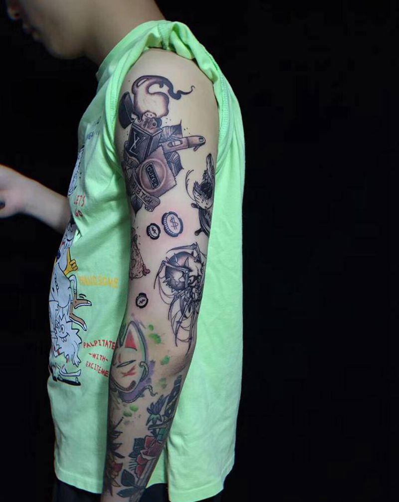 Old school花臂拼接纹身图片_手臂手部Old School纹身图案