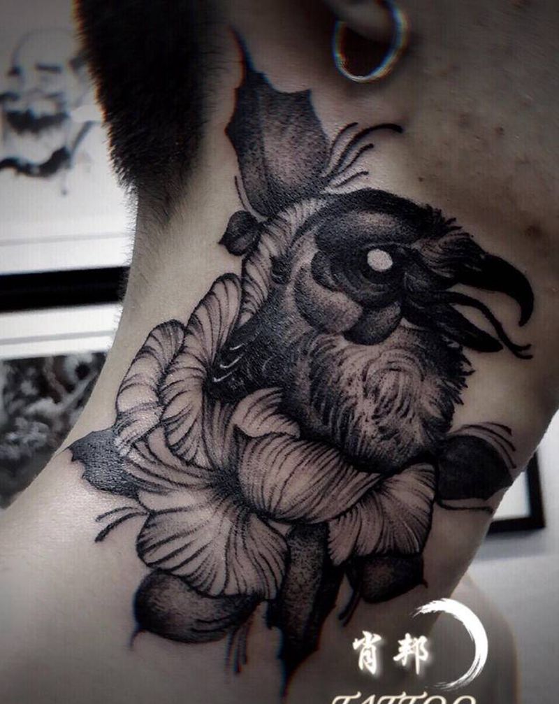 暗黑系列爆脖子纹身图片_颈部乌鸦纹身图案