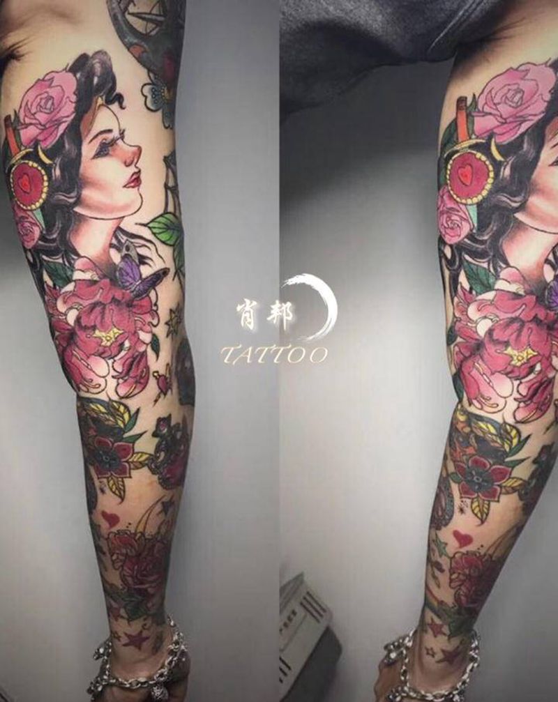 拼接花臂纹身图片_手臂New SchoolOld School纹身图案